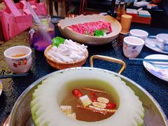-得意咚瓜·顺德鱼生·冬瓜火锅(深圳首店)