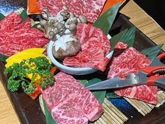 炼瓦家烤肉拼盘-炼火烤肉店