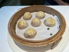 -桂满陇·蟹黄小笼汤包(中山公园店)
