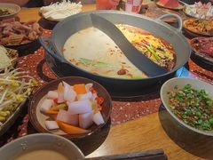 -赵美丽·重庆社区火锅·直营店(火车东站·中豪国际店)