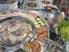 -哈哈碳都·牛肋条无限自助烤肉(宝龙店)