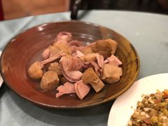 -沙龙酒家