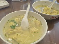 鲜肉小馄饨-东泰祥生煎馆(长宁路店)