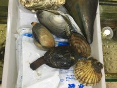 -虾弄弄海派小龙虾·牛羊蝎子火锅