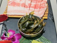 -盛辛巴·东北炭火烤肉(托乐嘉店)