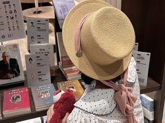 -钟书阁(群光广场店)