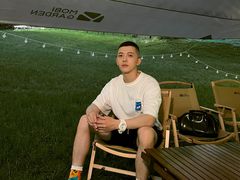-秀丽东方