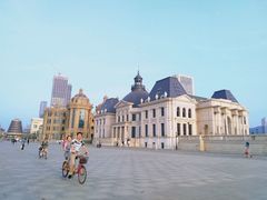 -东港音乐喷泉广场