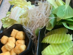 -一席地·本地鸡窝·杭帮鸡火锅(萧山银隆百货店)