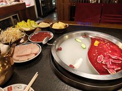 -山城棒棒军手作火锅·天花板手撕水牛鲜毛肚(北京店)