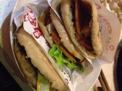 爱情扎萨-一叶一世界·素食餐厅(锦华万达店)