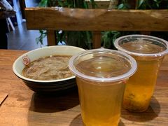 -万记麻辣烫国展总店
