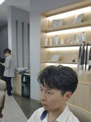 -D.G造型·烫发染发接发