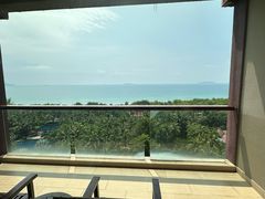 -三亚湾海居铂尔曼度假酒店