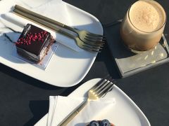 -UNI UNI(环亚凯瑟琳店)