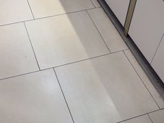 -美式眼镜·授权蔡司.依视路.尼康.豪雅.明月(南翔印象城店)
