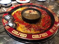 菌汤鸳鸯锅-蜀辣居鲜货老火锅(簇桥富顿中心店)