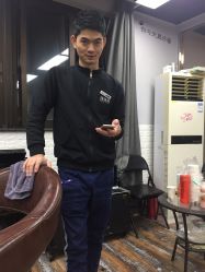 -镁连社·美联社