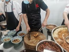 -门框胡同百年卤煮(新街口店)