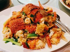 葱姜炒龙虾-金唐海鲜酒家