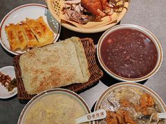 特色锅贴-老淮滨-蚌埠非遗小吃(淮河路店)