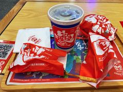 -塔斯汀·中国汉堡(万达店)