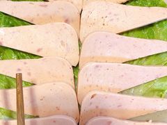-茅草房·河畔园林火锅