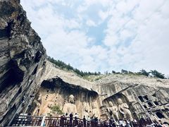 -龙门石窟