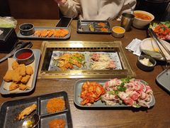 -新石器烤肉(中房金谊广场店)