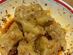 -八二小区抄手(龙湖上城天街店)