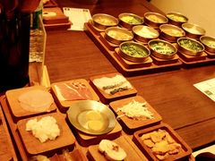 -银米·云南传统过桥米线(双廊黑金冠店)