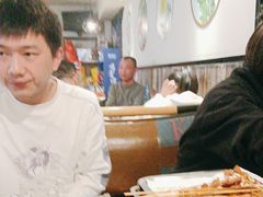 -顶峰夜宴·龙虾烧烤大排档(九江学院店)