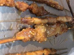 -三个大叔烤羊肉串·炭炉砂锅菜(西三旗店)