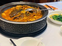 乾隆鱼头烧豆腐-乾隆美食·本帮菜(黄河路店)