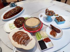 -梅利汴京烤鸭•开封豫菜地标店(东大街店)