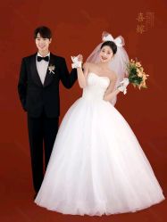 -喜爱高定婚纱摄影