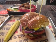 -Side Street街旁(交道口店)