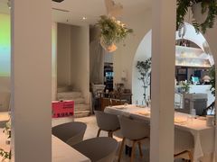 -春树下·树屋花房西餐厅(罍街AS1980店)