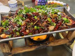 -石磨豆花家常菜·牦牛排土火锅