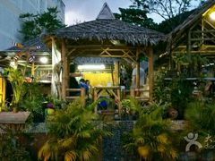 -Jungle Kitchen