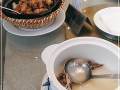 -忆食尚腊味煲仔饭(华南城店)