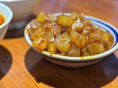 -艳阳天民俗村(公园路店)