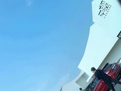 -平望服务区·停车场