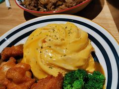 -暖食光·台式家庭餐厅·生日主题店(万达店)