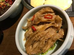-三人行骨头王火锅(长寿店)