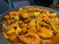 -徐记小怪兽肉蟹煲(中央大街店)