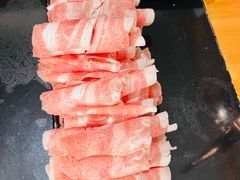 -果松木炭酸菜铜火锅·外婆参鸡汤