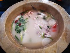 -抚仙湖生态石锅鱼野生菌(告庄店)