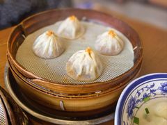 蟹粉小笼包-忆秦园小笼包(惠山古镇总店)