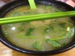 -志权牛肉面(灵山路店)